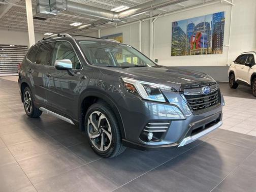 2023 Subaru Forester Touring