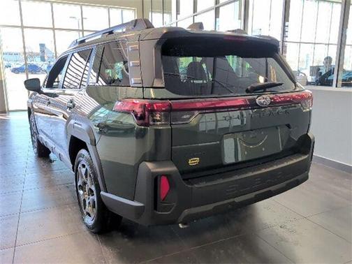 Deep Emerald Green Pearl 2026 Subaru Outback Premium