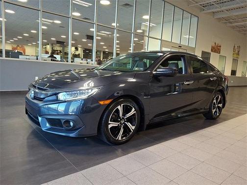 2017 Honda Civic Touring
