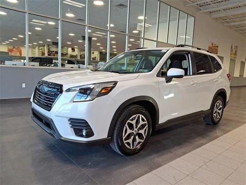 2024 Subaru Forester Premium