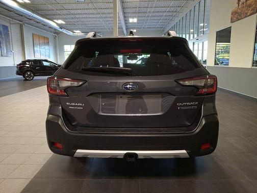 Magnetite Gray Metallic 2024 Subaru Outback Touring XT