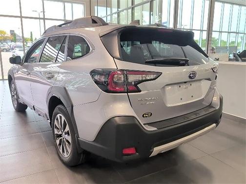 2025 Subaru Outback Limited XT