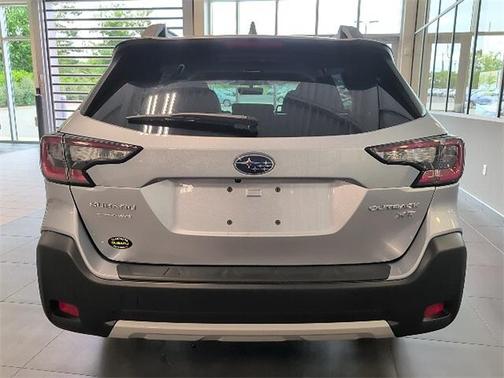 2025 Subaru Outback Limited XT