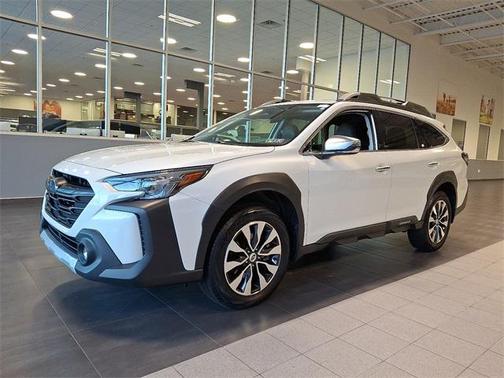 2023 Subaru Outback Touring XT