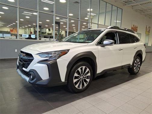 2023 Subaru Outback Touring XT
