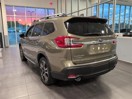 2025 Subaru Ascent Limited 8-Passenger