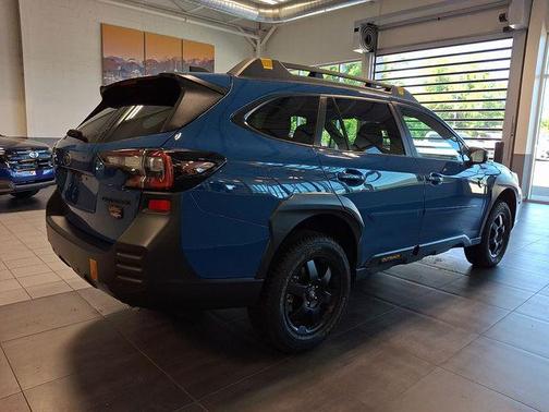 Geyser Blue 2024 Subaru Outback Wilderness
