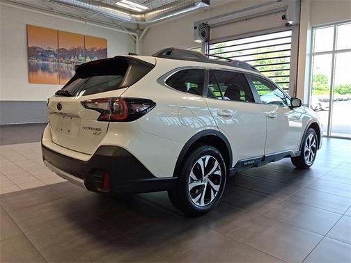 2022 Subaru Outback Limited XT