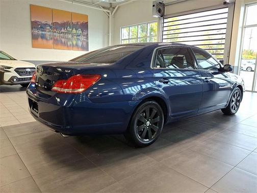 2007 Toyota Avalon XLS