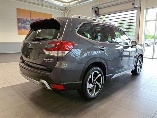 2022 Subaru Forester Touring
