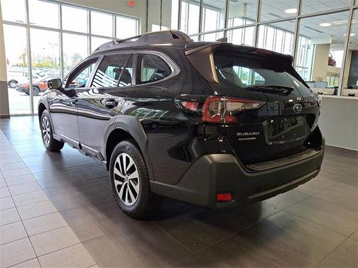 2023 Subaru Outback Base