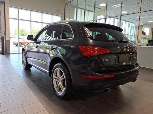 2013 Audi Q5 2.0T Premium Plus