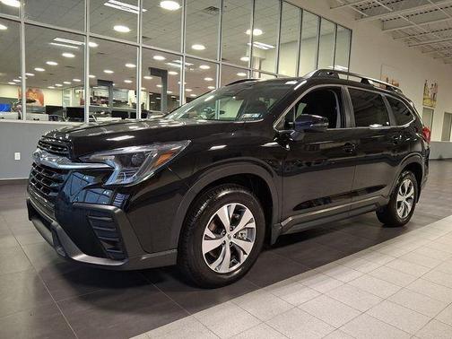 Crystal Black Silica 2023 Subaru Ascent Premium 7-Passenger