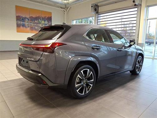 2024 Lexus UX 250h Base
