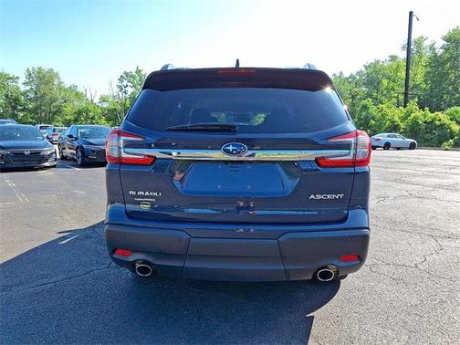 2024 Subaru Ascent Premium 7-Passenger