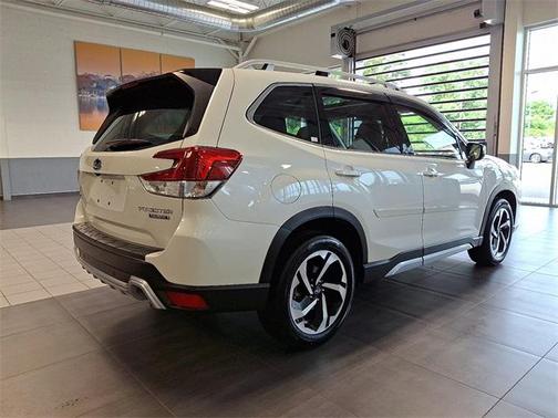 2024 Subaru Forester Touring