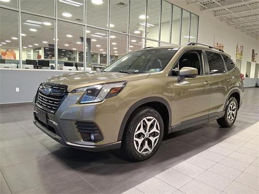 2024 Subaru Forester Premium