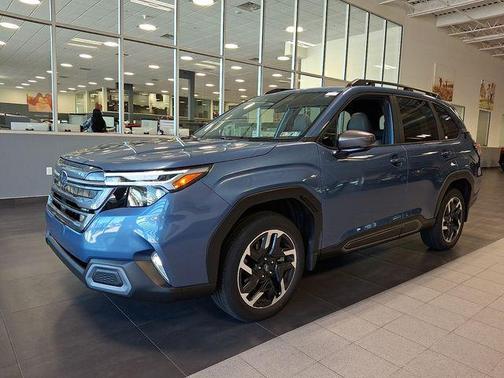 Horizon Blue Pearl 2025 Subaru Forester Limited