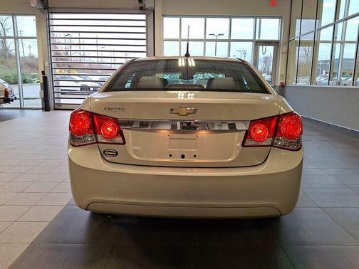 2012 Chevrolet Cruze LS