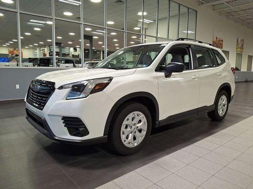 Crystal White Pearl 2024 Subaru Forester Base