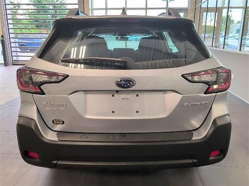2025 Subaru Outback Base