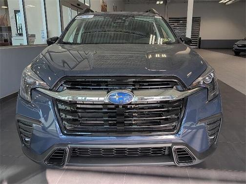 2025 Subaru Ascent Limited 8-Passenger