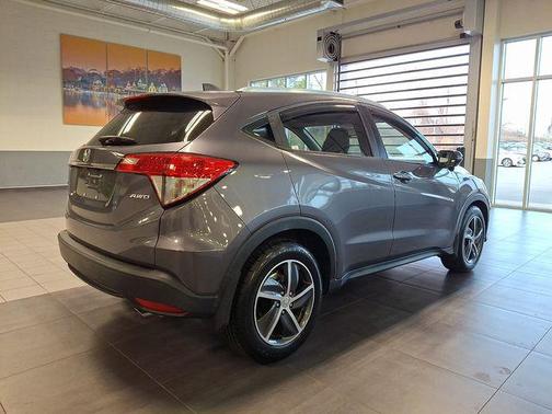 Modern Steel Metallic 2021 Honda HR-V EX-L