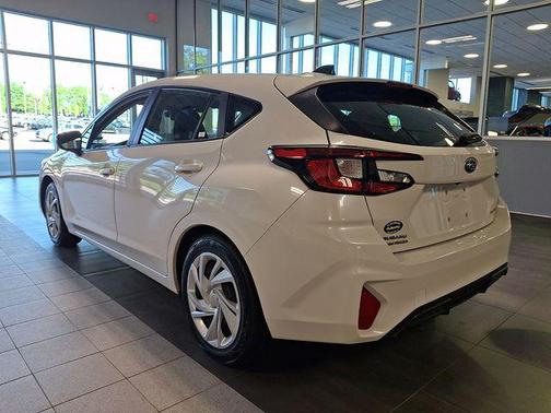 Crystal White Pearl 2024 Subaru Impreza Base