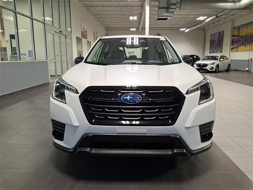 2023 Subaru Forester Base