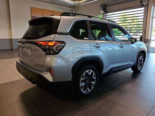 Ice Silver Metallic 2026 Subaru Forester Premium