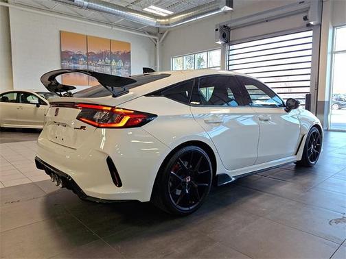 2024 Honda Civic Type R Base