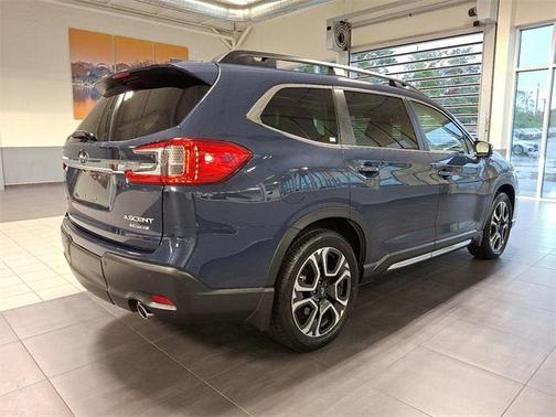 2023 Subaru Ascent Limited 8-Passenger