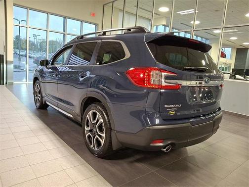 2023 Subaru Ascent Limited 8-Passenger