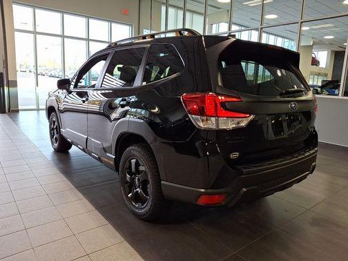 Crystal Black Silica 2025 Subaru Forester Wilderness