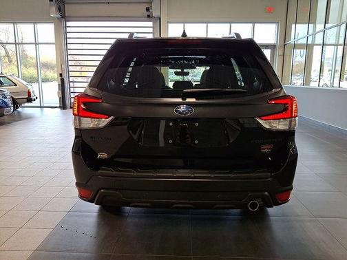 Crystal Black Silica 2025 Subaru Forester Wilderness