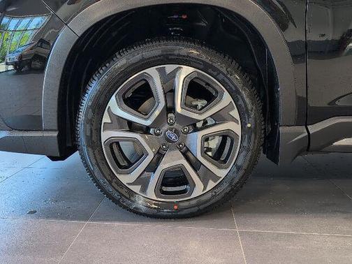 Crystal Black Silica 2026 Subaru Ascent Touring 7-Passenger