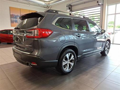 2024 Subaru Ascent Premium 7-Passenger