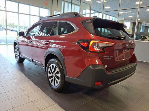 Crimson Red Pearl 2023 Subaru Outback Premium