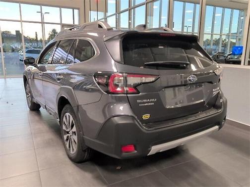 2025 Subaru Outback Touring