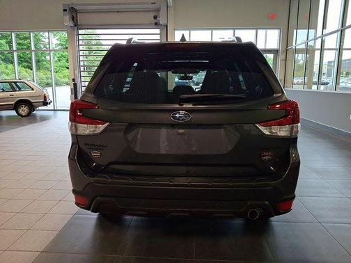 Magnetite Gray Metallic 2022 Subaru Forester Wilderness