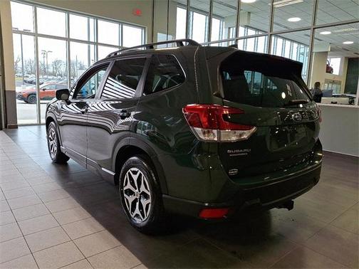 2022 Subaru Forester Premium