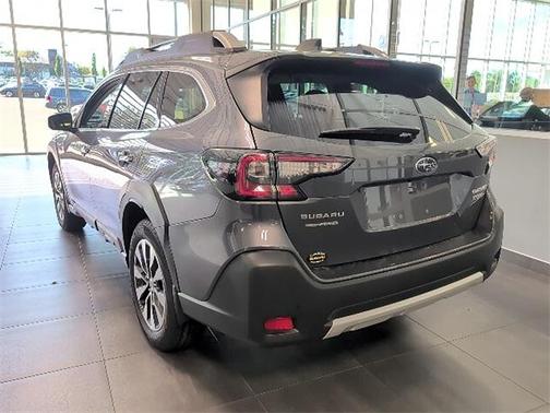 2025 Subaru Outback Touring
