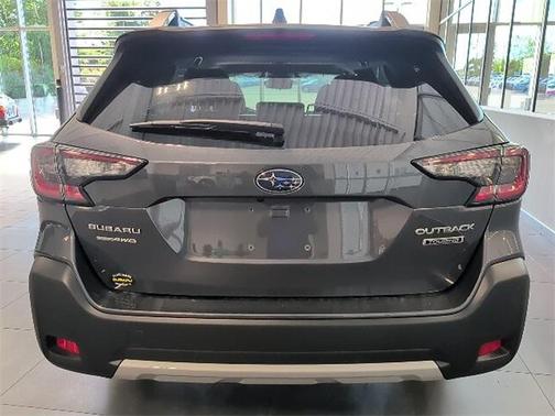 2025 Subaru Outback Touring