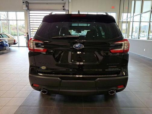 Crystal Black Silica 2025 Subaru Ascent Bronze Edition 7-Passenger