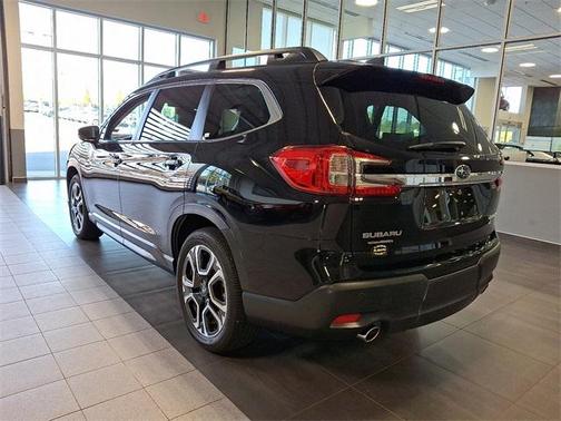 2025 Subaru Ascent Limited 7-Passenger