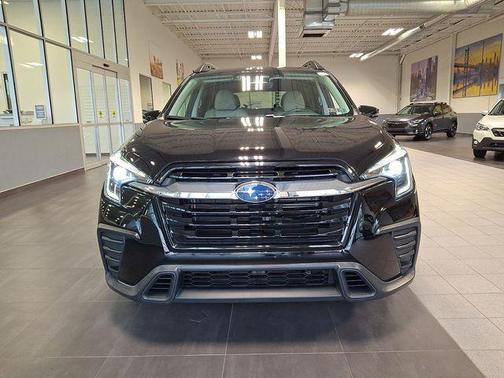 Crystal Black Silica 2023 Subaru Ascent Premium 7-Passenger