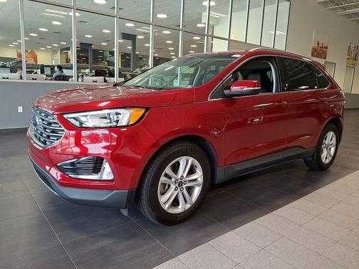 Rapid Red Metallic Tinted Clearcoat 2020 Ford Edge SEL