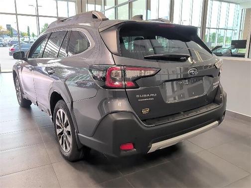 2025 Subaru Outback Touring