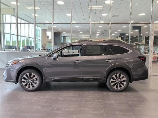 2025 Subaru Outback Touring