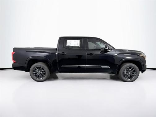 2026 Toyota Tundra Hybrid Platinum